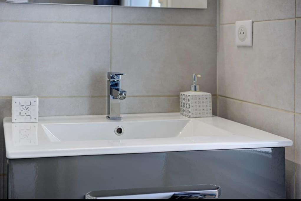 Annonce Supprime Apartment น็องต์ ภายนอก รูปภาพ